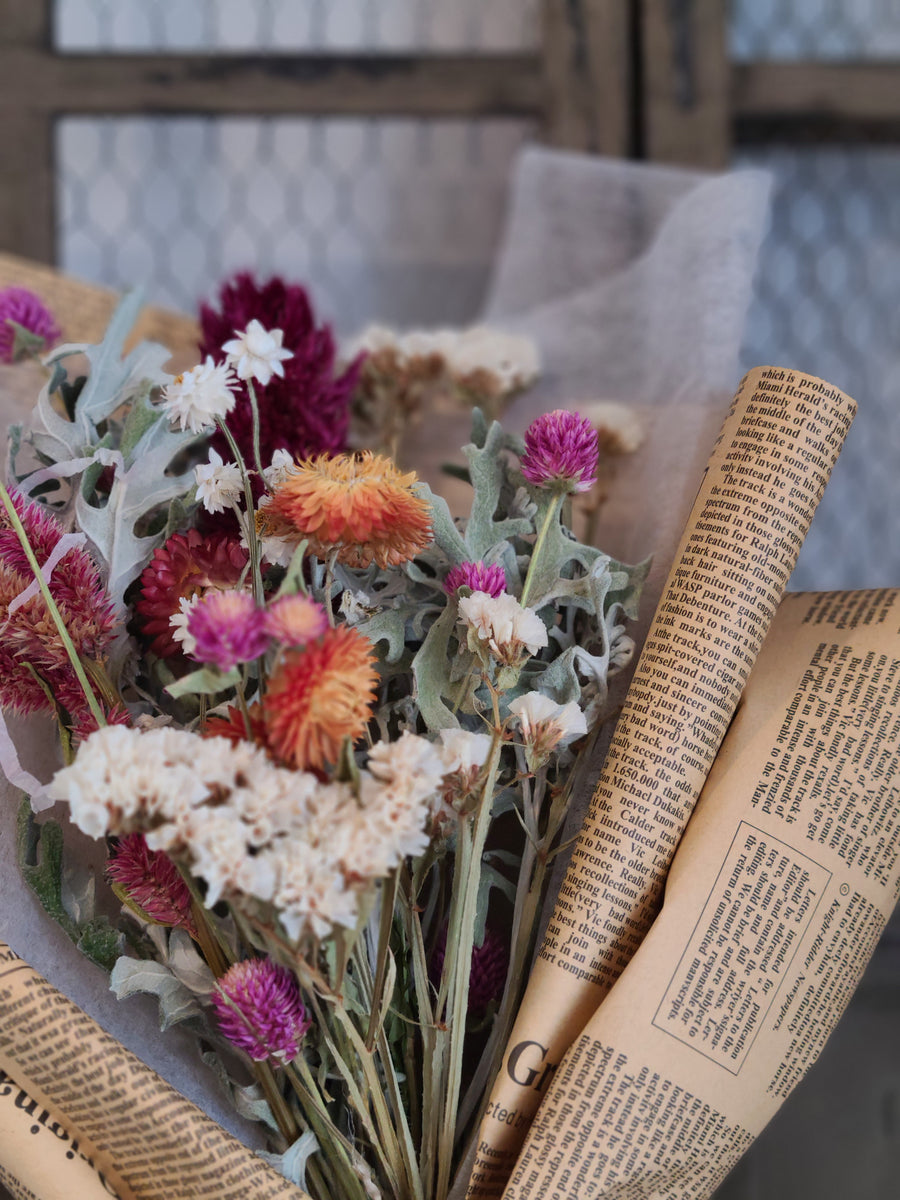 NATURAL FLOWER BOUQUET