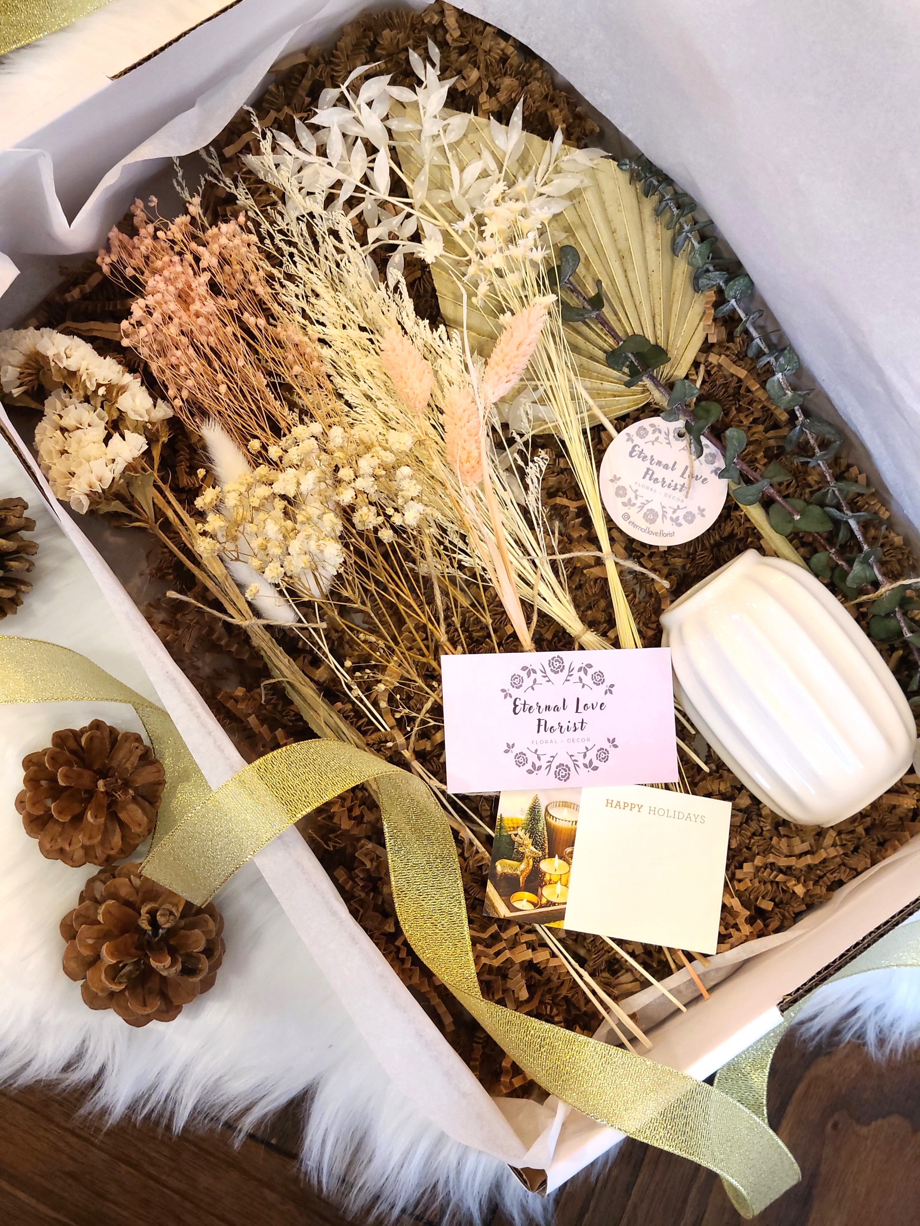 CHRISTMAS DIY DRIED FLOWER GIFT BOX