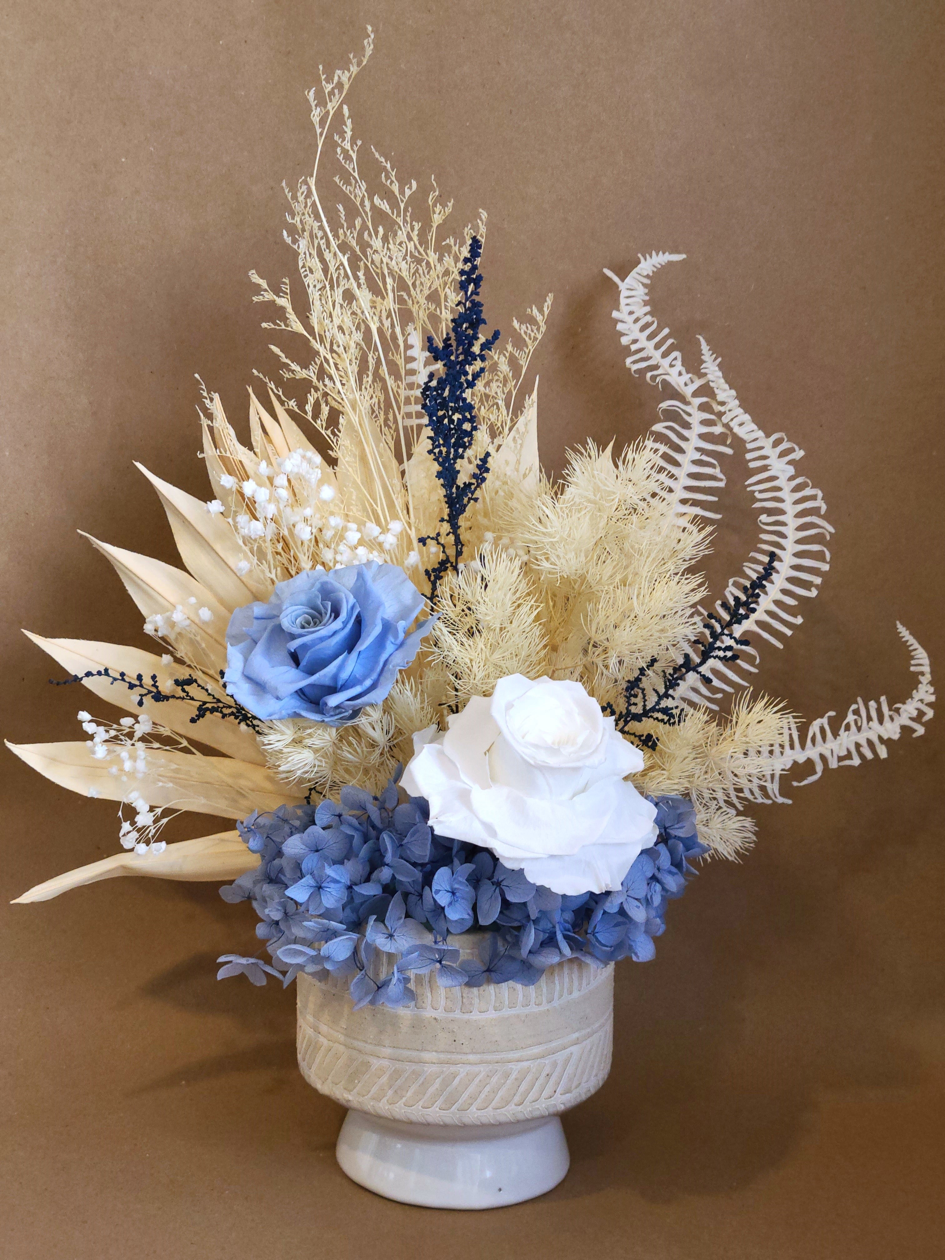 "BLOOMING BLUE" FLOWER ARRANGEMENT