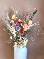 Load image into Gallery viewer, &quot;THE LOCAL GARDEN&quot; FLOWER ARRANGEMENT
