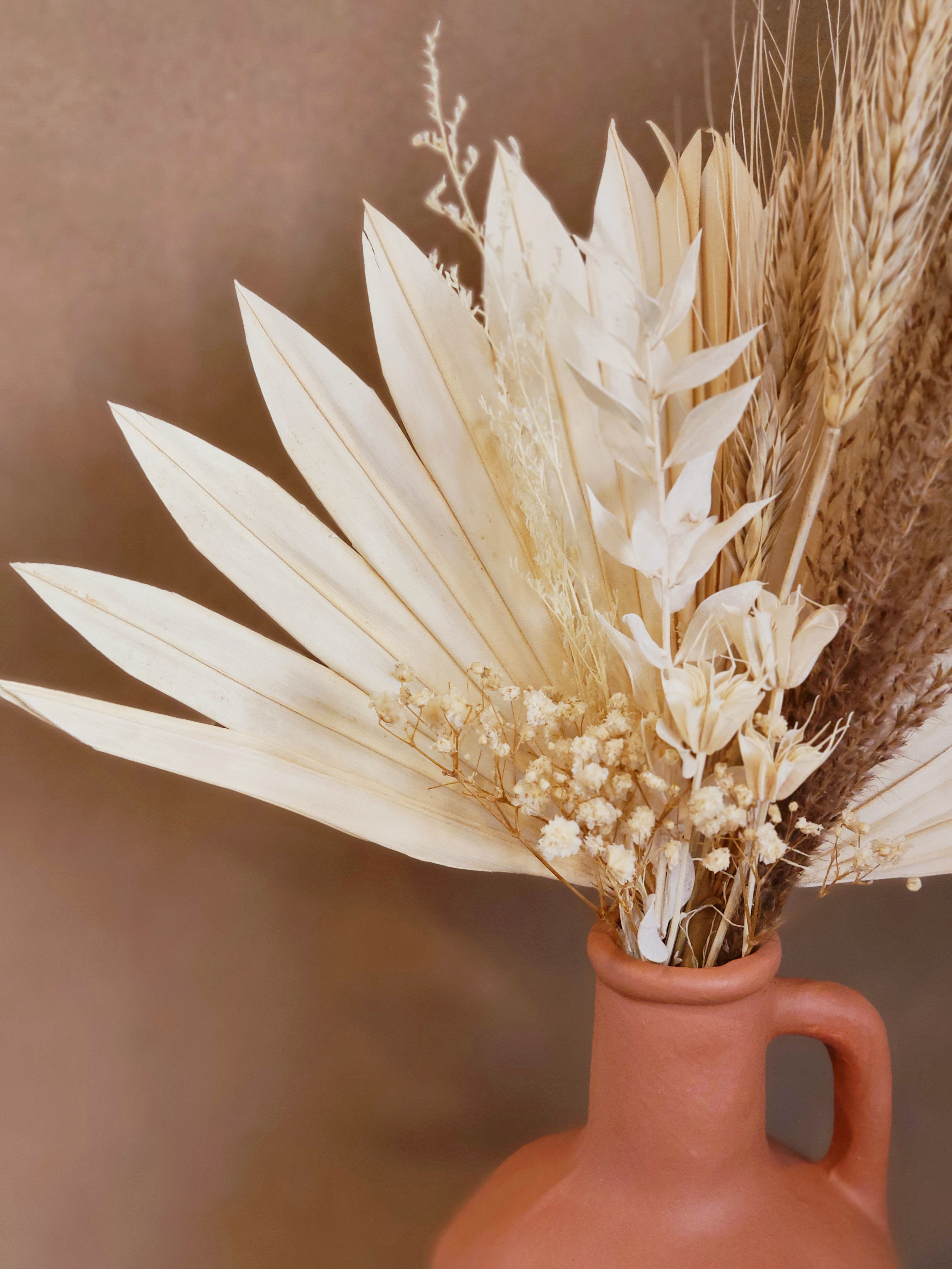 "TERRACOTTA NO.01" FLOWER ARRANGEMENT