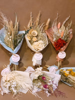 Load image into Gallery viewer, NEW DRIED FLOWER BOUQUET
