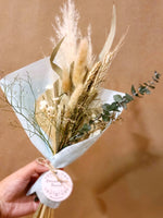Load image into Gallery viewer, NEW DRIED FLOWER BOUQUET
