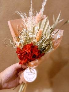 NEW DRIED FLOWER BOUQUET
