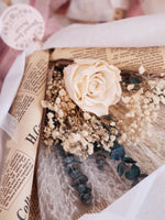 Load image into Gallery viewer, Preserved Rose &amp; Dried Flower Bouquet
