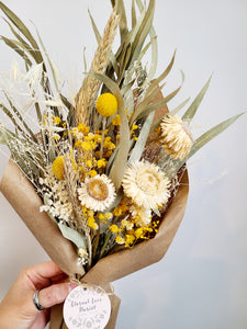 DRIED FLOWER BOUQUET