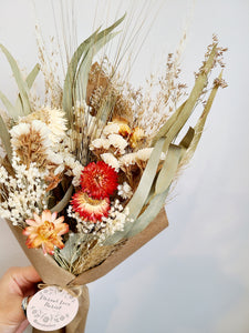 DRIED FLOWER BOUQUET