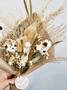 DRIED FLOWER BOUQUET