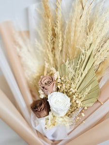 "WHISPERING NEUTRALS" BOUQUET