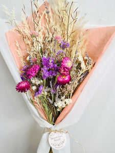 DRIED FLOWER BOUQUET