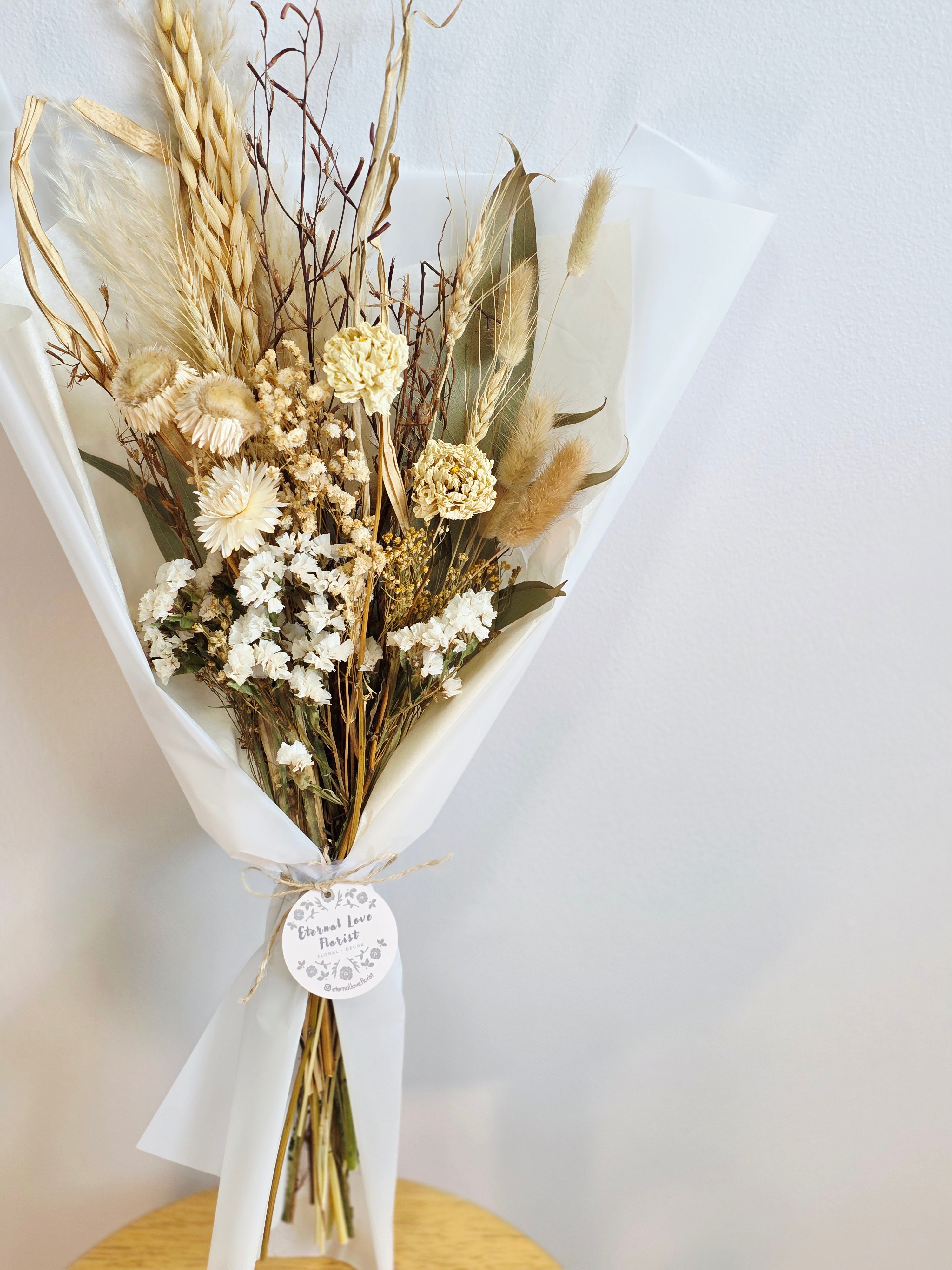 DRIED FLOWER BOUQUET