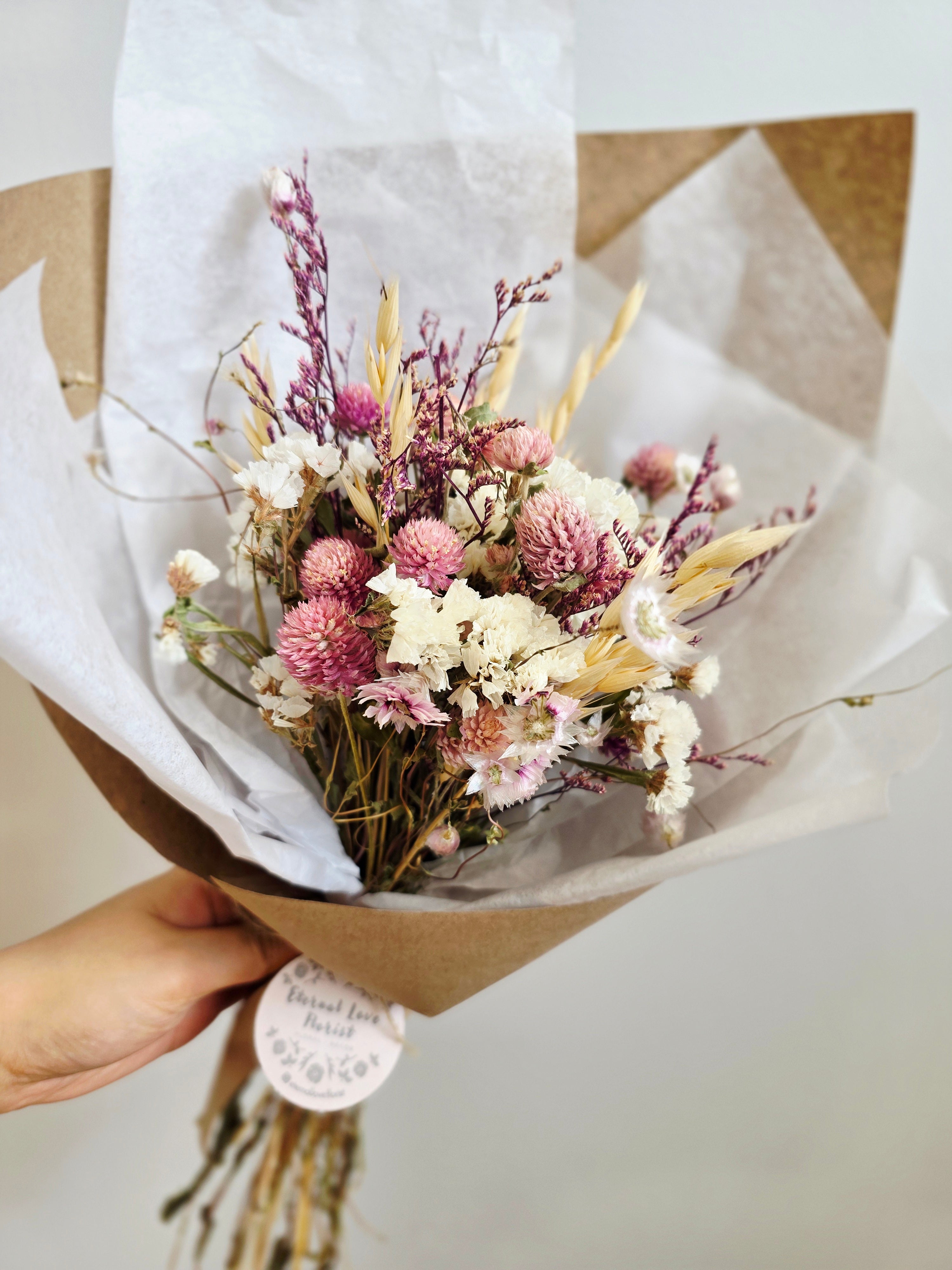DRIED FLOWER BOUQUET