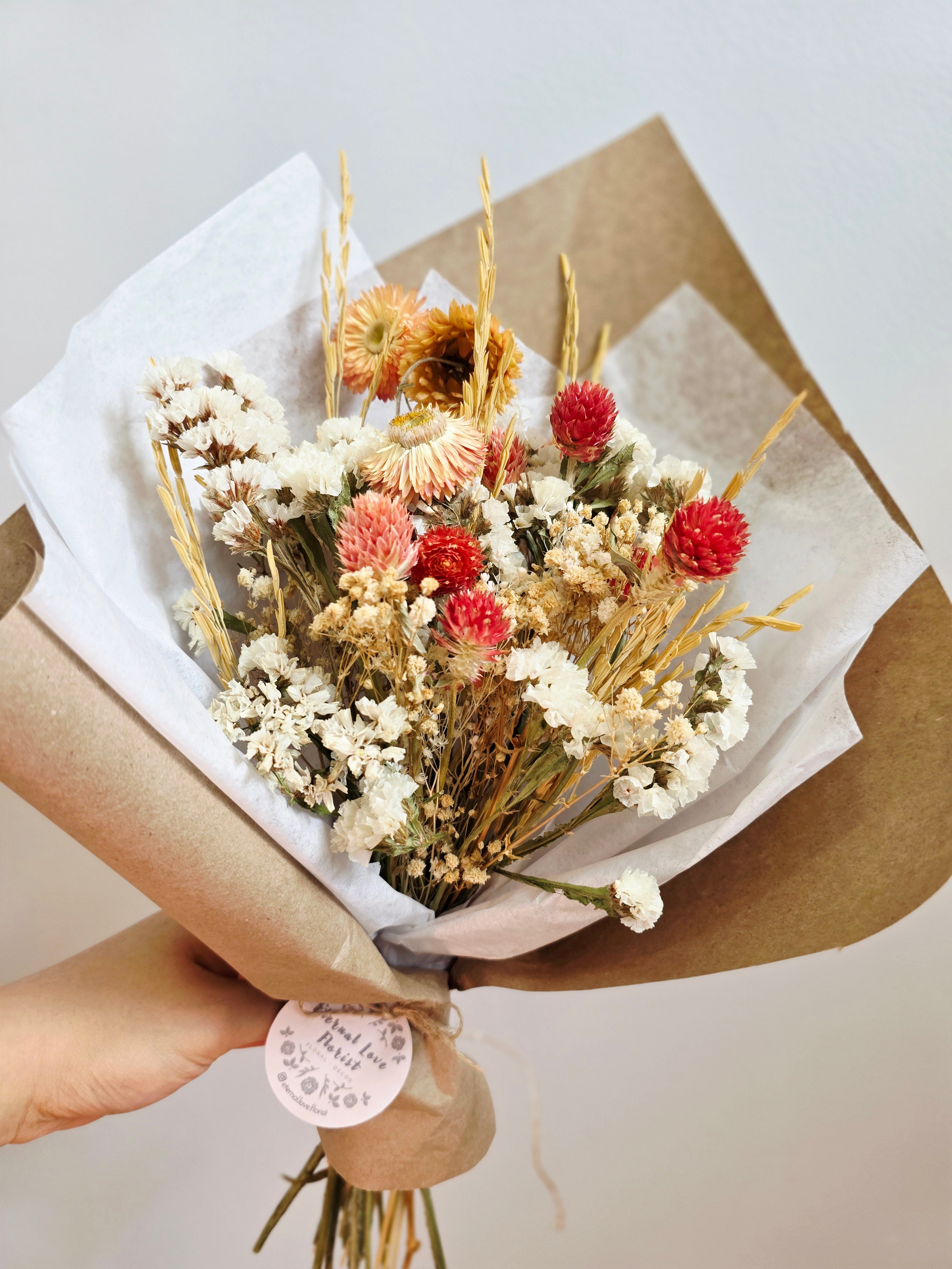 DRIED FLOWER BOUQUET