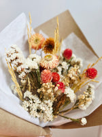 Load image into Gallery viewer, DRIED FLOWER BOUQUET
