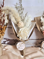 Load image into Gallery viewer, VINTAGE DRIED FLOWER BOUQUET
