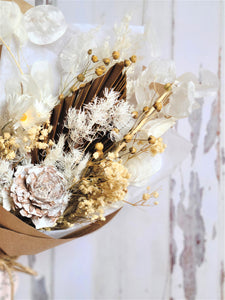 MEDIUM DRIED FLOWER BOUQUET STYLE NO.02