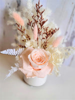 Load image into Gallery viewer, MINI DRIED FLOWER ARRANGEMENT STYLE NO.04
