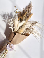 Load image into Gallery viewer, MEDIUM DRIED FLOWER BOUQUET STYLE NO.04
