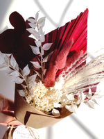 Load image into Gallery viewer, MEDIUM DRIED FLOWER BOUQUET STYLE NO.06

