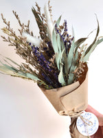 Load image into Gallery viewer, MEDIUM DRIED FLOWER BOUQUET STYLE NO.14
