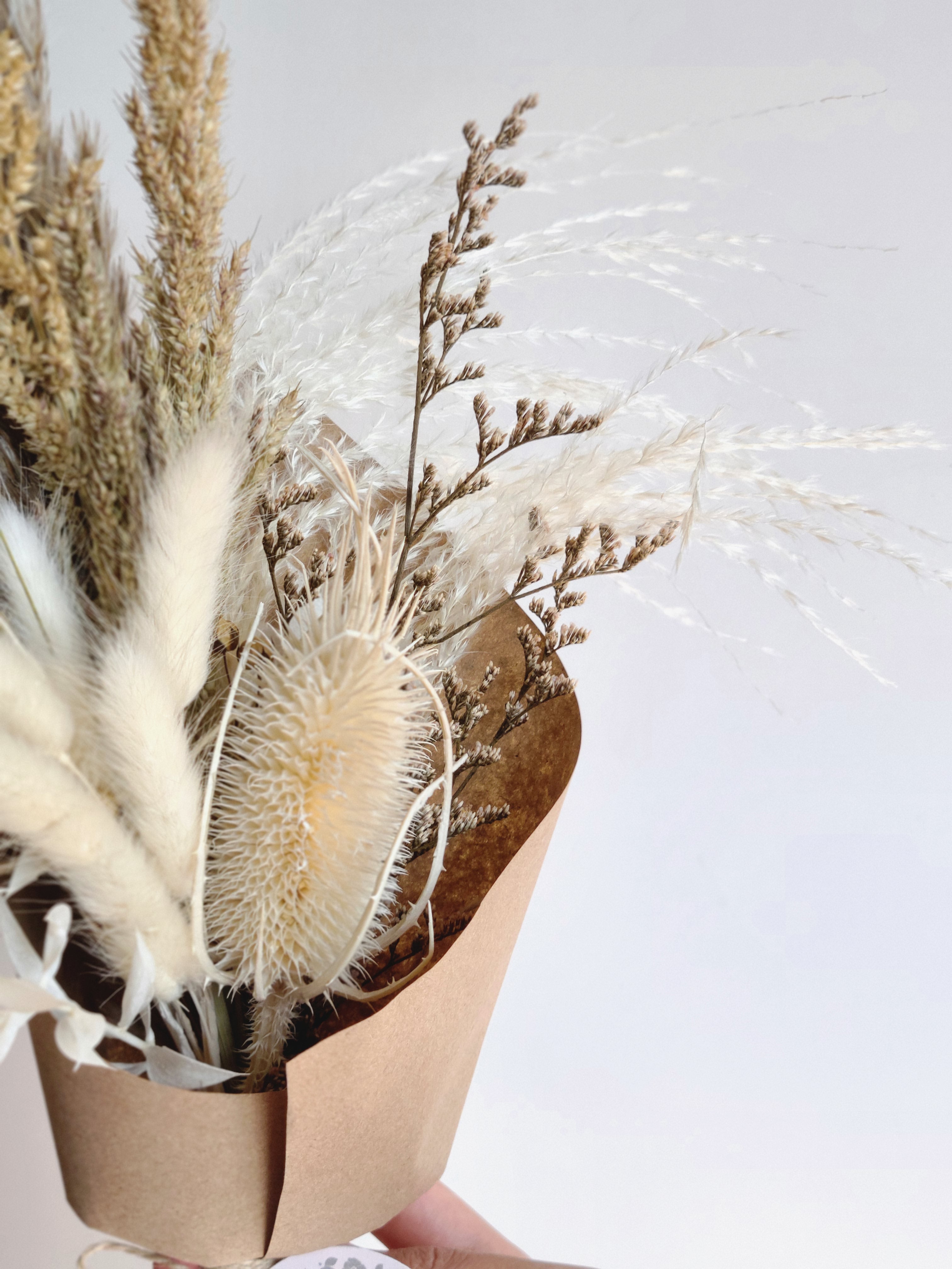 MEDIUM DRIED FLOWER BOUQUET STYLE NO.04