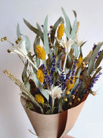 Load image into Gallery viewer, MEDIUM DRIED FLOWER BOUQUET STYLE NO.10
