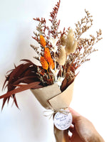 Load image into Gallery viewer, MEDIUM DRIED FLOWER BOUQUET STYLE NO.12
