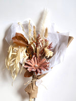 Load image into Gallery viewer, LARGE DRIED FLOWER BOUQUET STYLE NO.04
