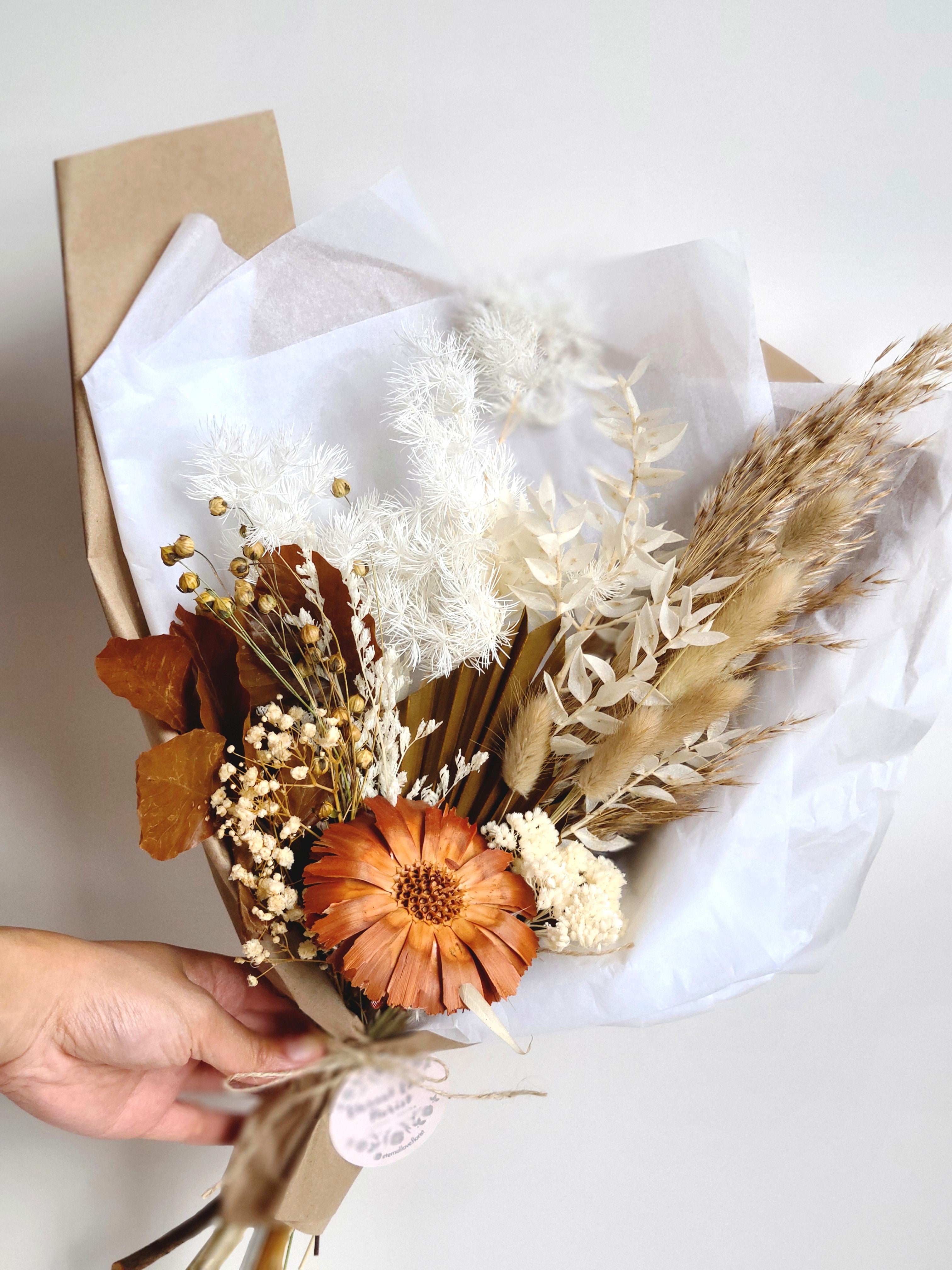 LARGE DRIED FLOWER BOUQUET STYLE NO.06