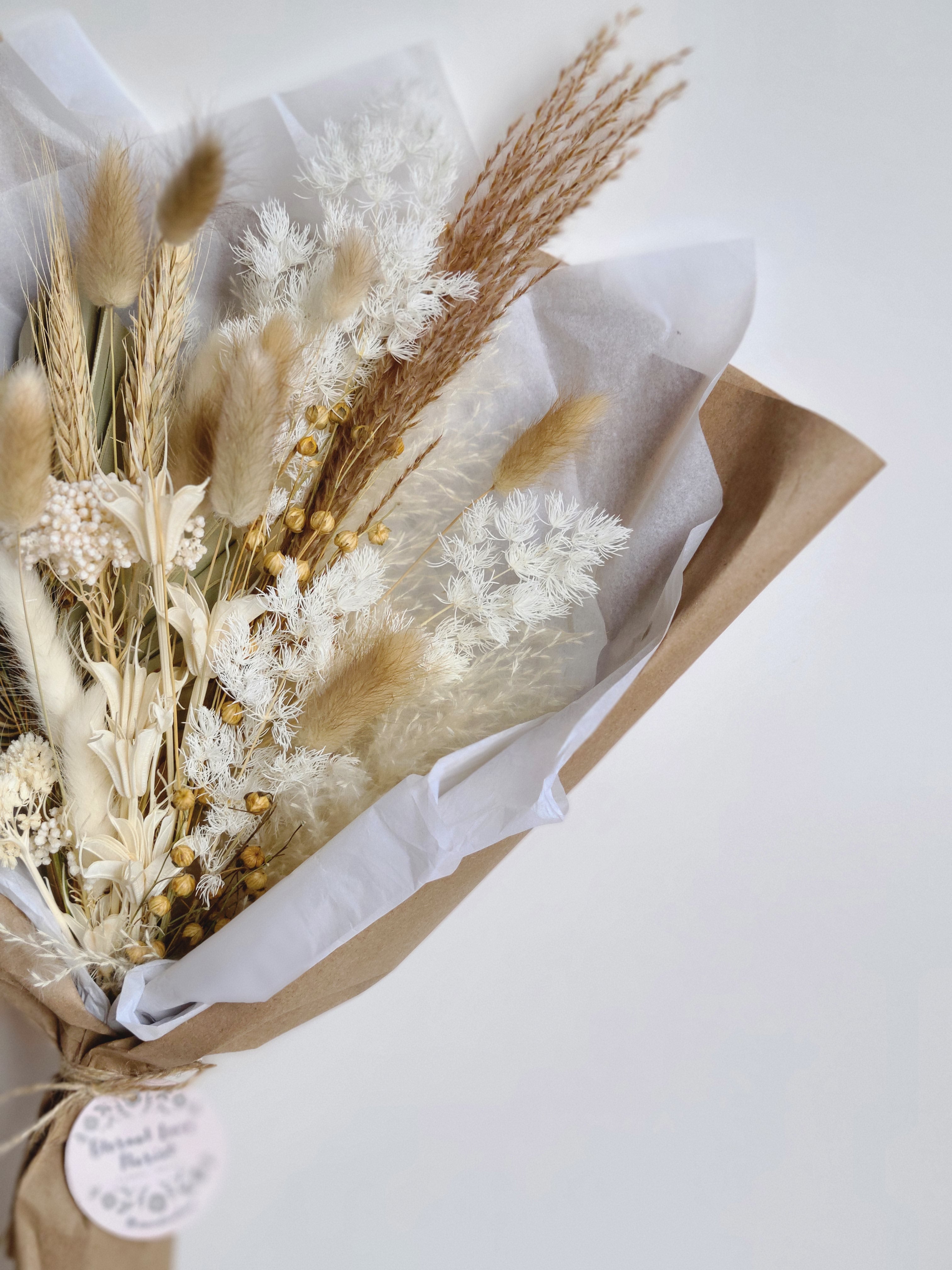 LARGE DRIED FLOWER BOUQUET STYLE NO.08