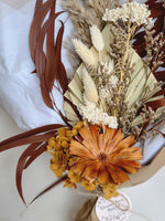 Load image into Gallery viewer, LARGE DRIED FLOWER BOUQUET STYLE NO.10
