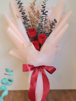 Load image into Gallery viewer, FOREVER LOVE - Valentine’s Preserved Rose &amp; Dried Flower Bouquet
