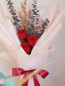 FOREVER LOVE - Valentine’s Preserved Rose & Dried Flower Bouquet