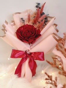 SIMPLE LOVE - Wooden Rose & Dried Flower Bouquet