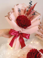 Load image into Gallery viewer, SIMPLE LOVE - Wooden Rose &amp; Dried Flower Bouquet
