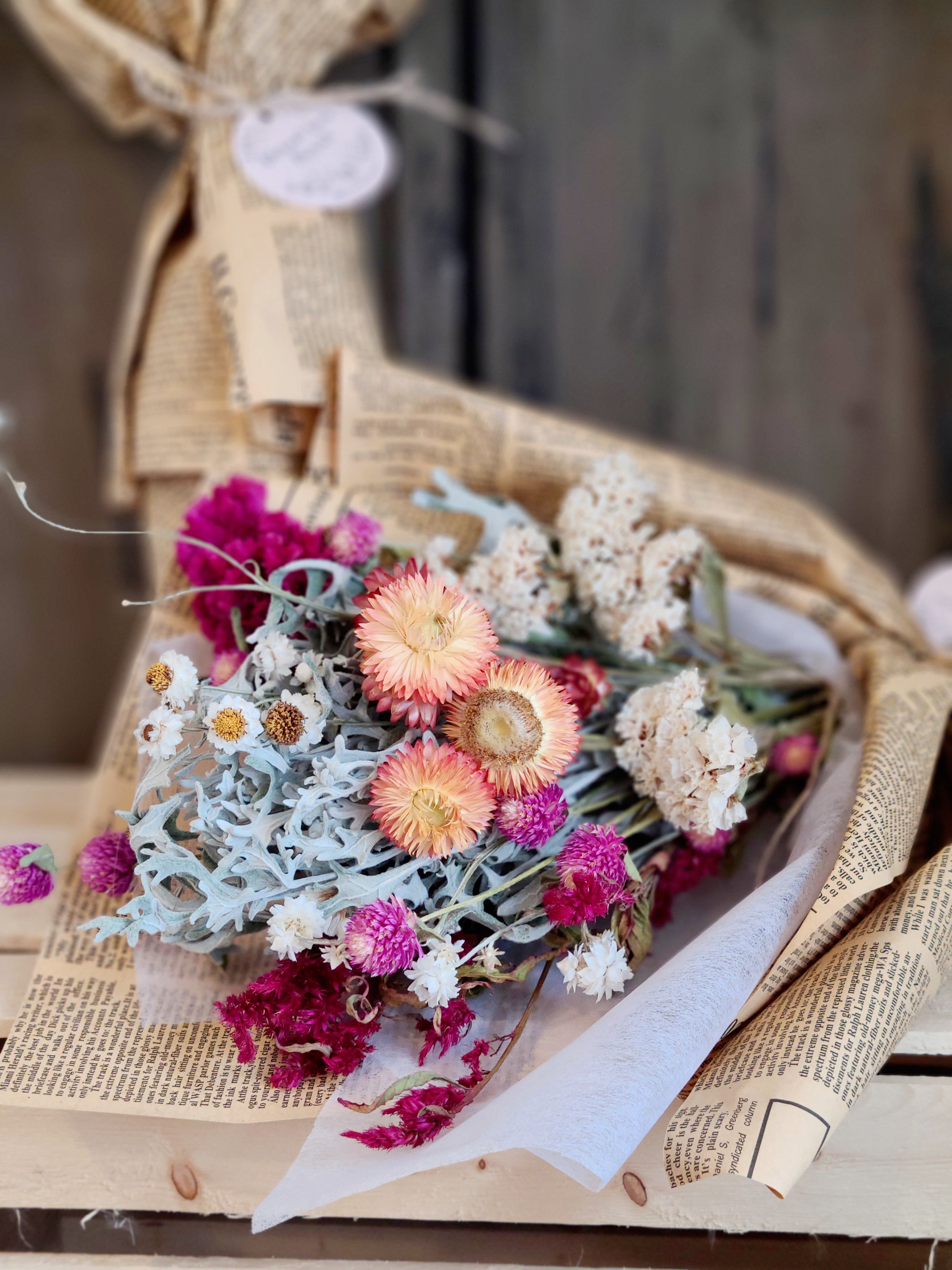 NATURAL FLOWER BOUQUET – Eternal Love Florist