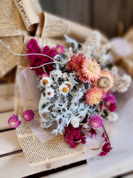 NATURAL FLOWER BOUQUET – Eternal Love Florist